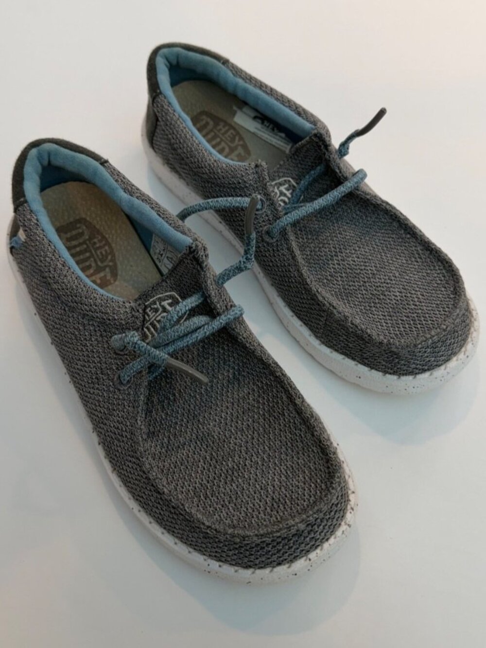 Hey Dude Youth Wally Sox Size YT2 Blue Gray Sharkskin Stetch Laces Slip On Shoe - Picture 2 of 9